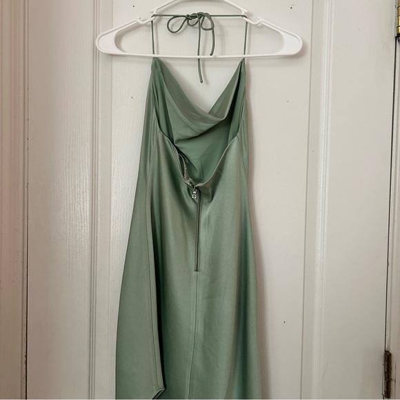 Alice + Olivia Satin Dress - Picture 6 of 7